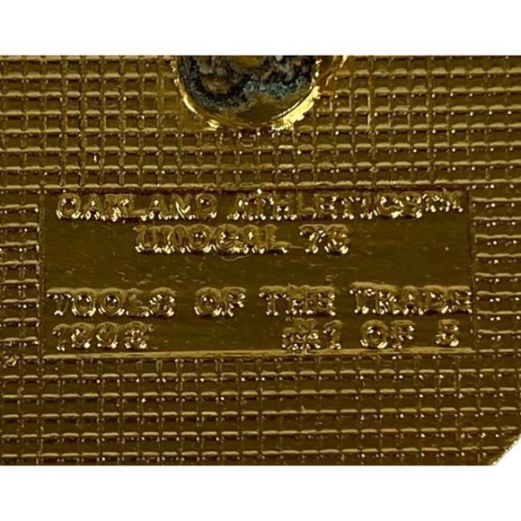 Oakland Athletics A’s Vintage 1998 Tools of the Trade 1 of 5 MLB Lapel Hat Pin - Picture 4 of 4